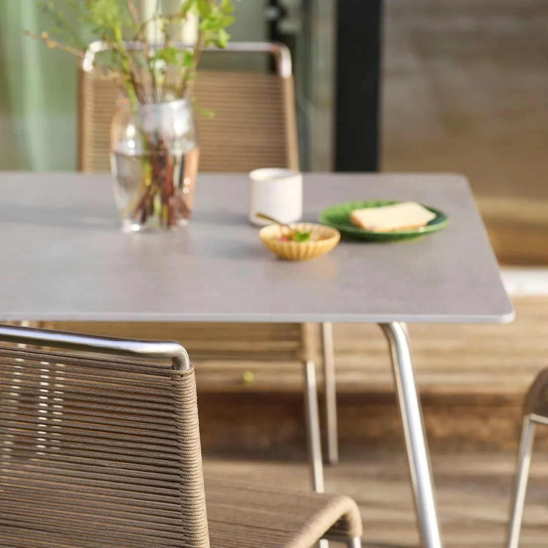 Salto & Sigsgaard M21 Teglgaard - Havebord - Stone - 90 x 90 cm- Haveborde