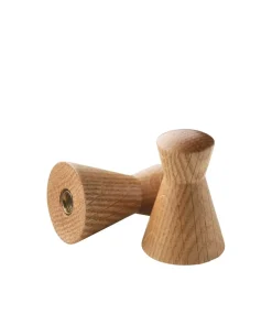 Philip Bro Q3 Allé - Knager - Eg - 5 knager- Knager